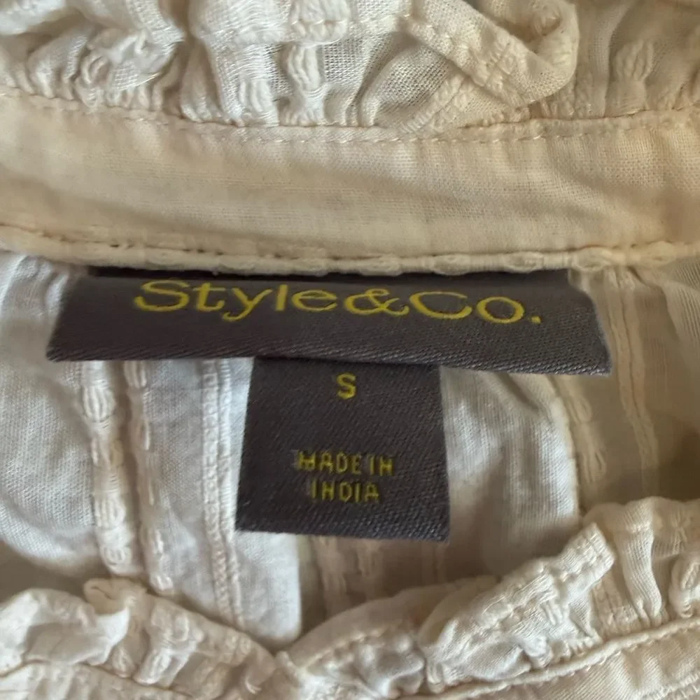 Style & Co Embroidered Button Front Blouse Cream Small NWT - Picture 5 of 7